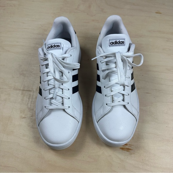 Adidas sneakers - Picture 6 of 13